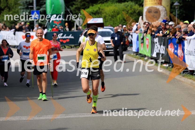 43. Maraton Treh src - tek