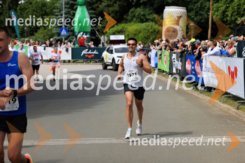 43. Maraton Treh src - tek