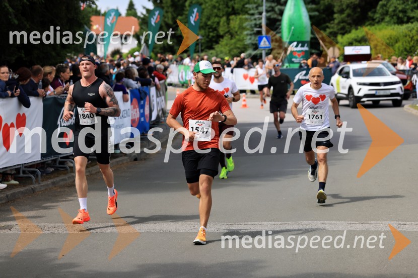 43. Maraton Treh src - tek
