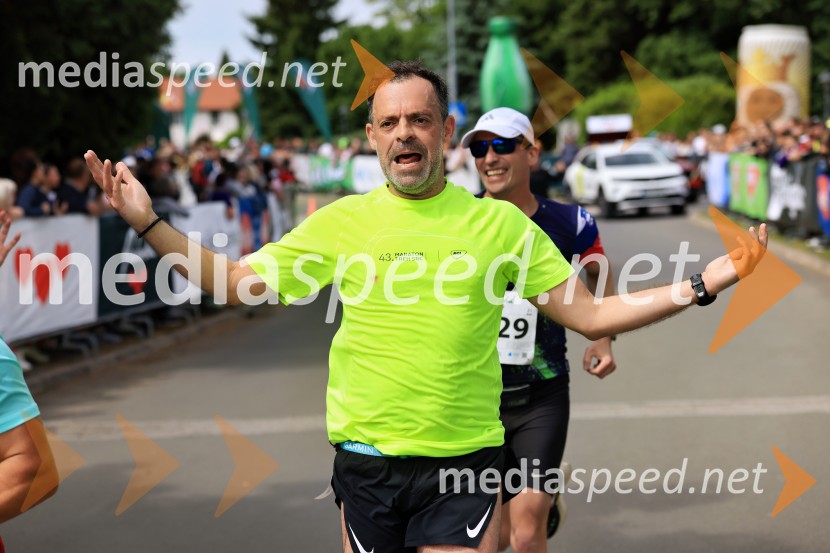 43. Maraton Treh src - tek
