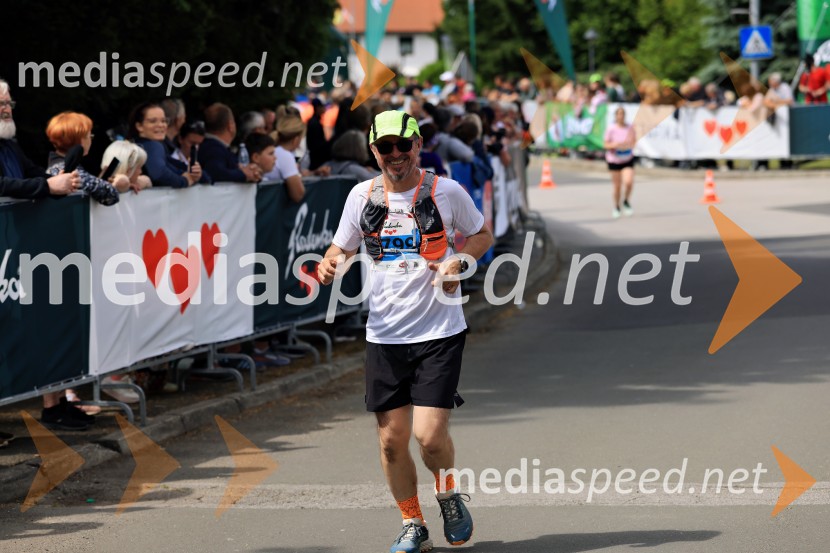 43. Maraton Treh src - tek