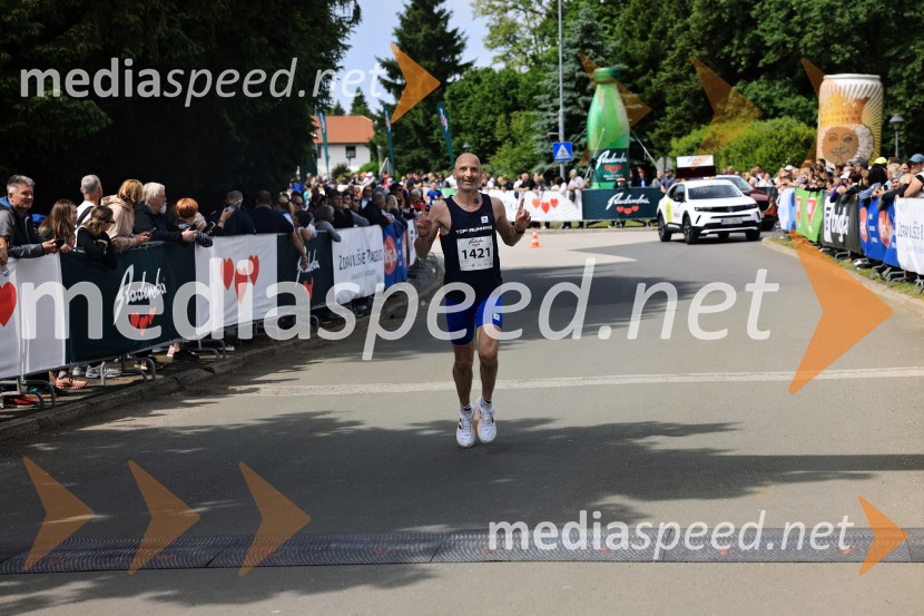 43. Maraton Treh src - tek