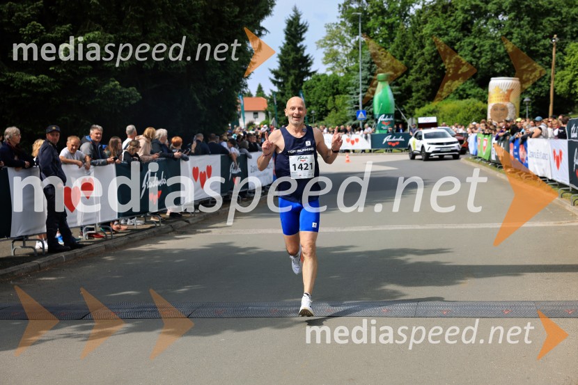 43. Maraton Treh src - tek