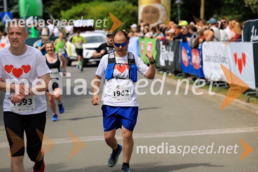 43. Maraton Treh src - tek