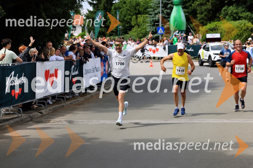 43. Maraton Treh src - tek