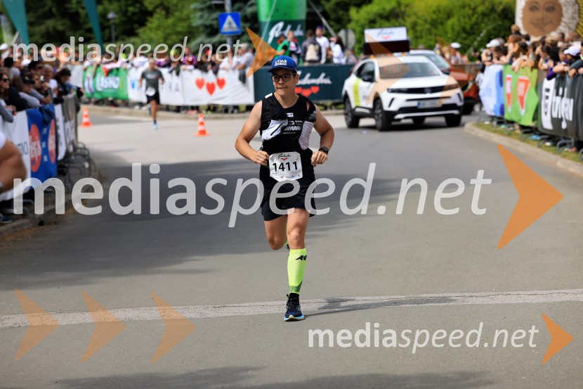 43. Maraton Treh src - tek