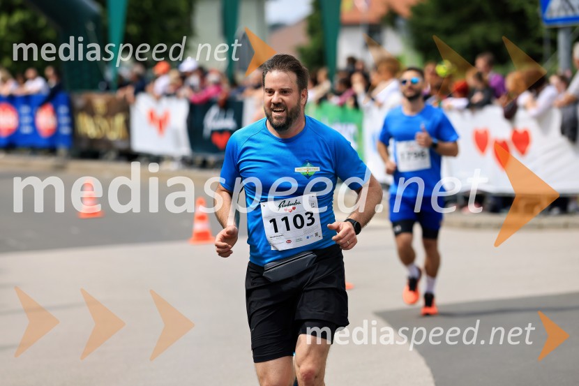 43. Maraton Treh src - tek