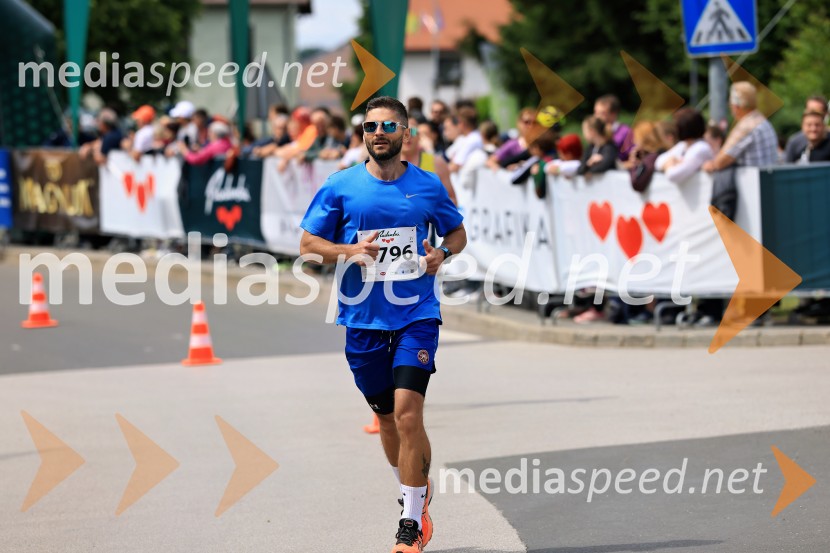 43. Maraton Treh src - tek