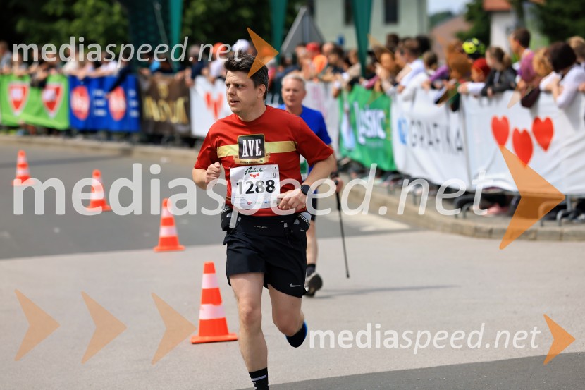 43. Maraton Treh src - tek
