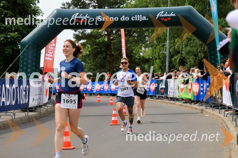 43. Maraton Treh src - tek