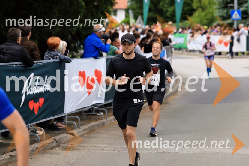 43. Maraton Treh src - tek