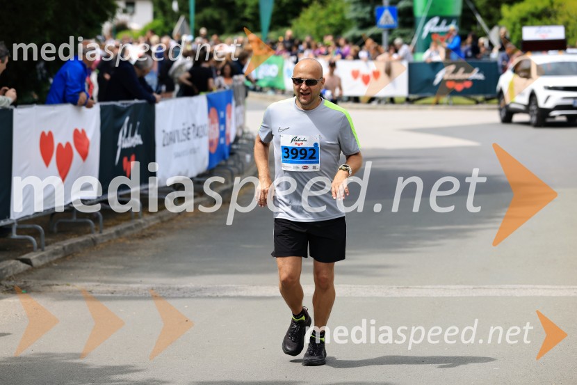 43. Maraton Treh src - tek