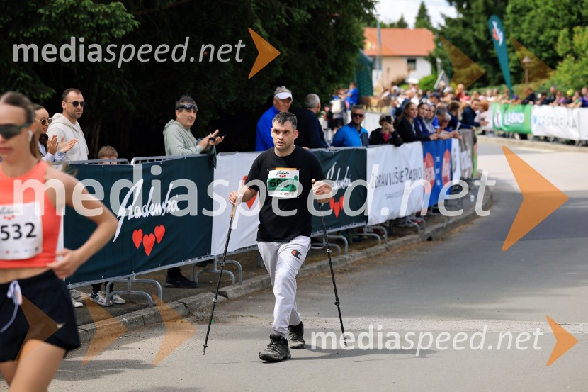 43. Maraton Treh src - tek