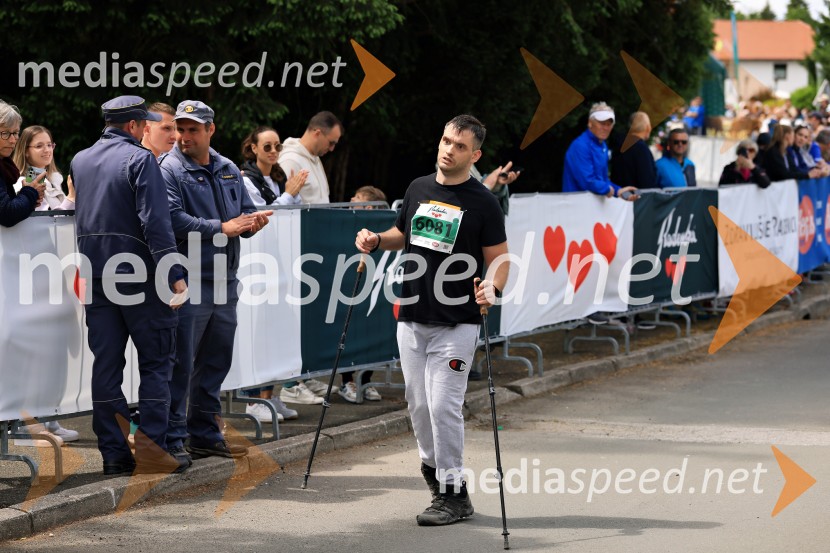 43. Maraton Treh src - tek