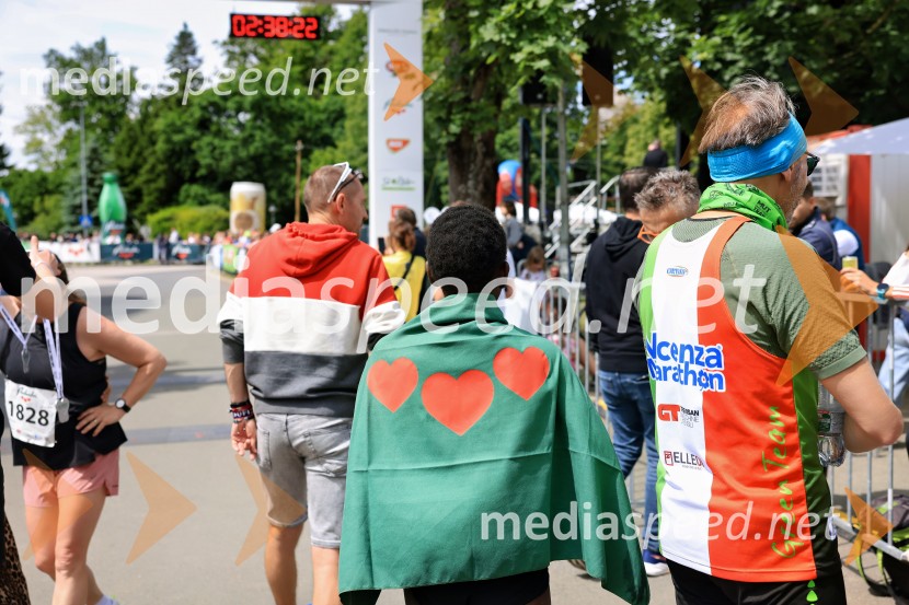 43. Maraton Treh src - tek