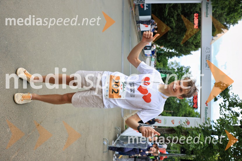 43. Maraton Treh src - tek