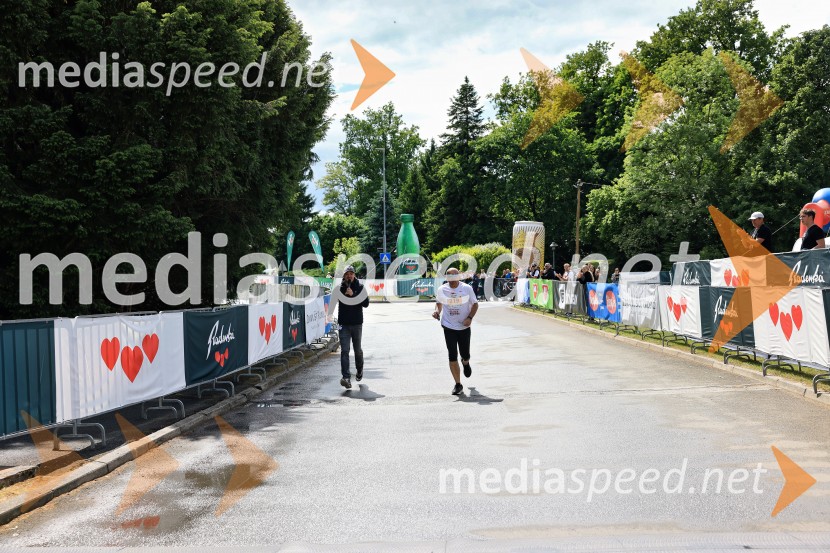 43. Maraton Treh src - tek