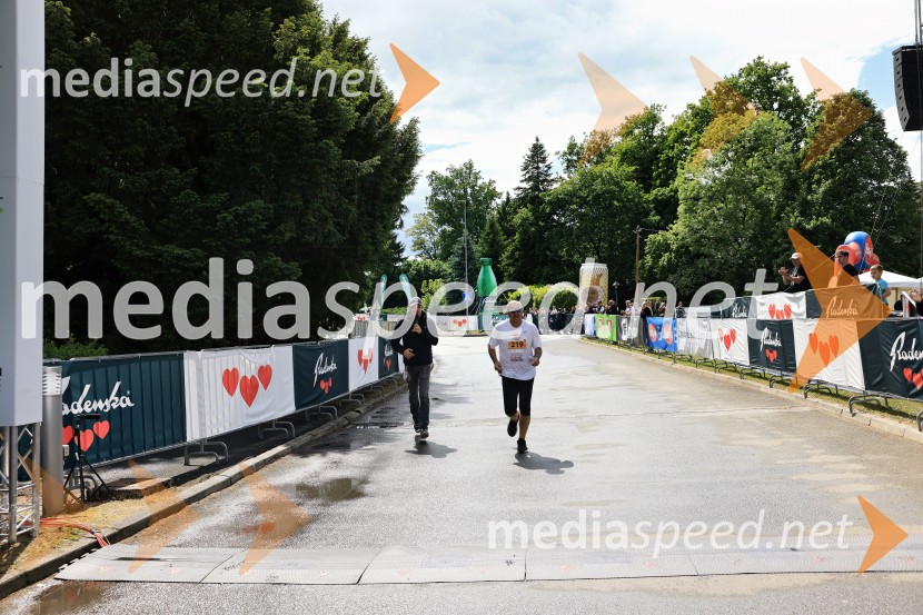 43. Maraton Treh src - tek