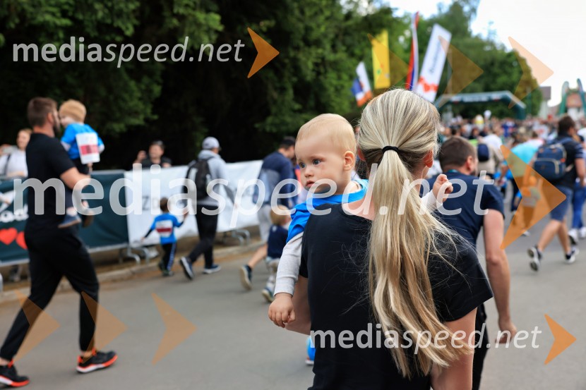 43. Maraton Treh src - tek