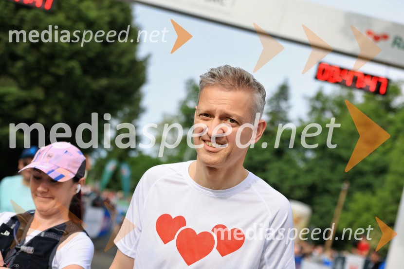 43. Maraton Treh src - tek