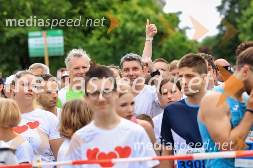 43. Maraton Treh src - tek