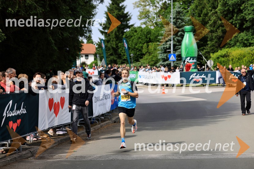 43. Maraton Treh src - tek