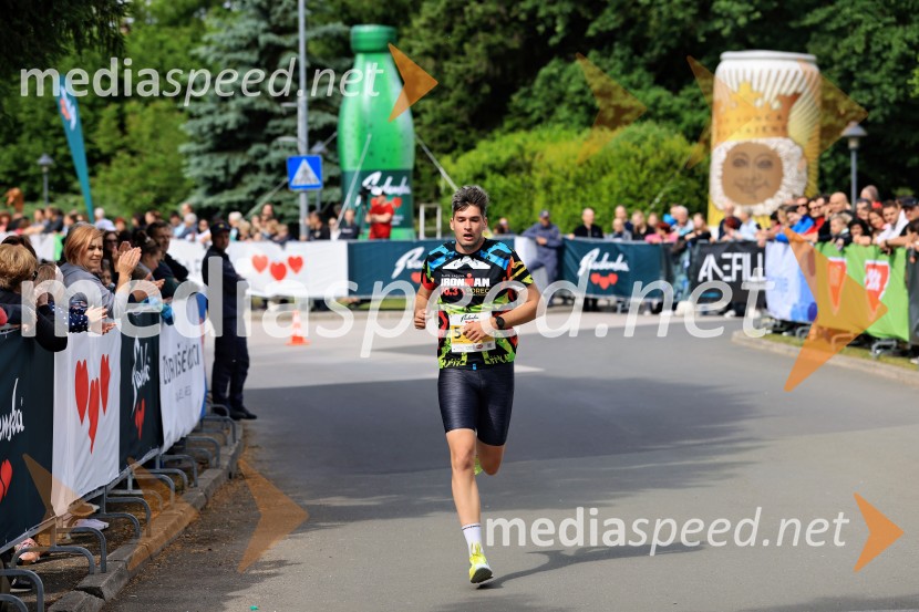 43. Maraton Treh src - tek