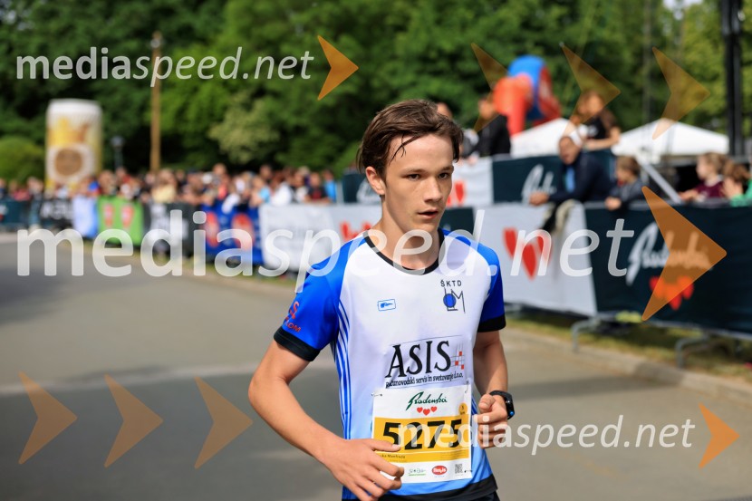 43. Maraton Treh src - tek