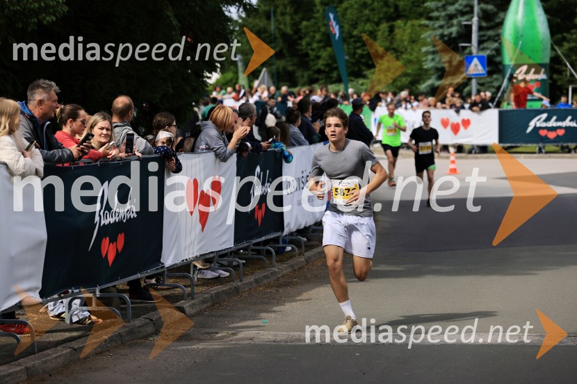 43. Maraton Treh src - tek