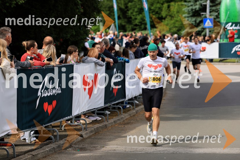 43. Maraton Treh src - tek