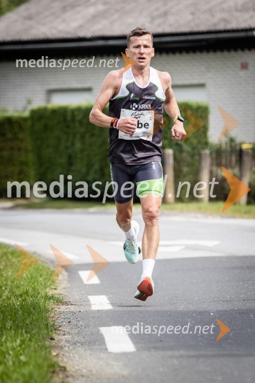 43. Maraton Treh src - tek