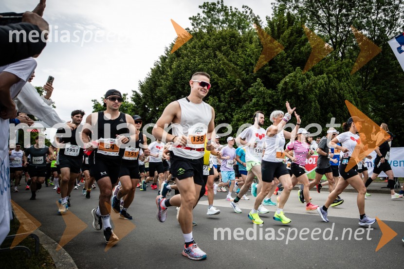 43. Maraton Treh src - tek