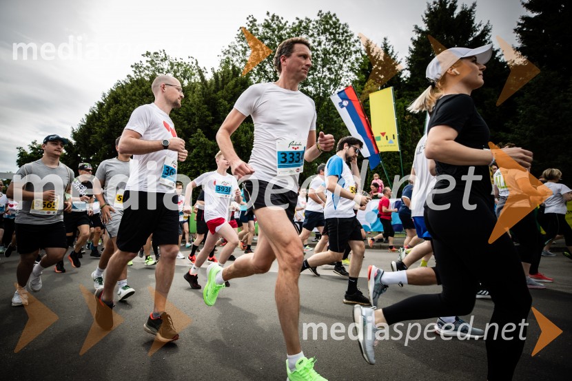 43. Maraton Treh src - tek