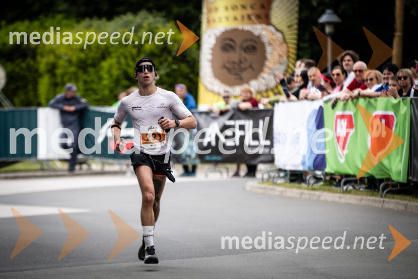 43. Maraton Treh src - tek