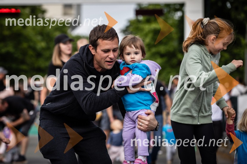 43. Maraton Treh src - tek