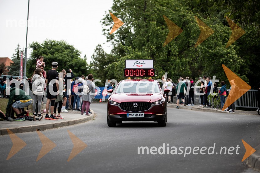 43. Maraton Treh src - tek