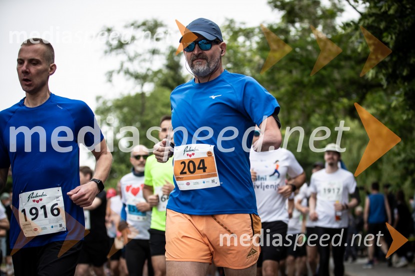 43. Maraton Treh src - tek