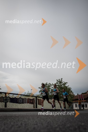 43. Maraton Treh src - tek