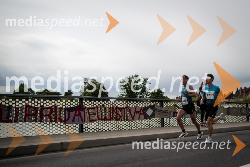 43. Maraton Treh src - tek