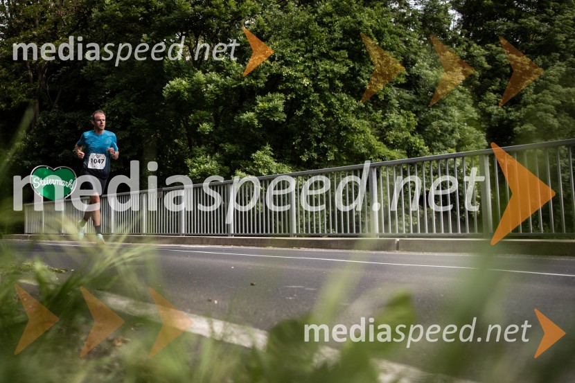 43. Maraton Treh src - tek