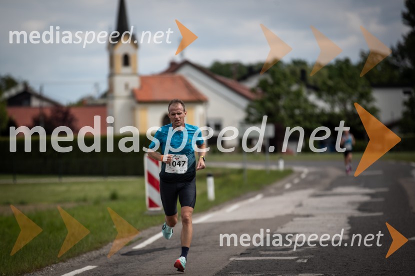 43. Maraton Treh src - tek