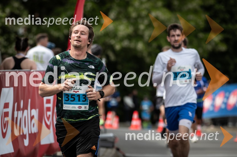 43. Maraton Treh src - tek