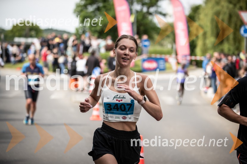 43. Maraton Treh src - tek