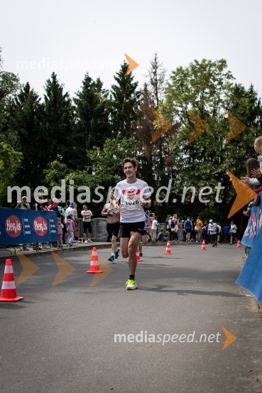 43. Maraton Treh src - tek