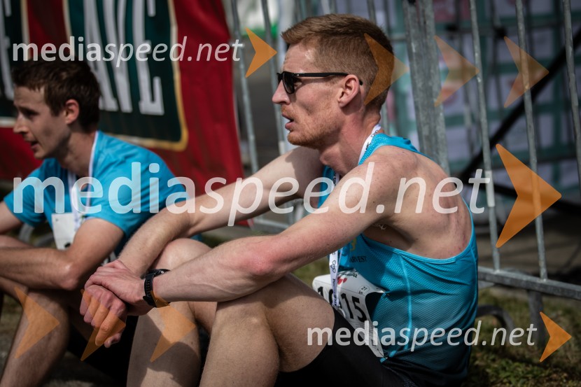 43. Maraton Treh src - tek