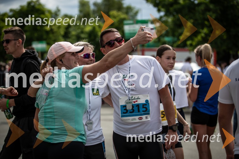 43. Maraton Treh src - tek