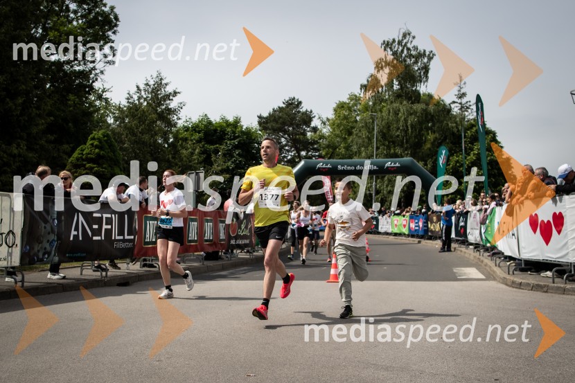 43. Maraton Treh src - tek