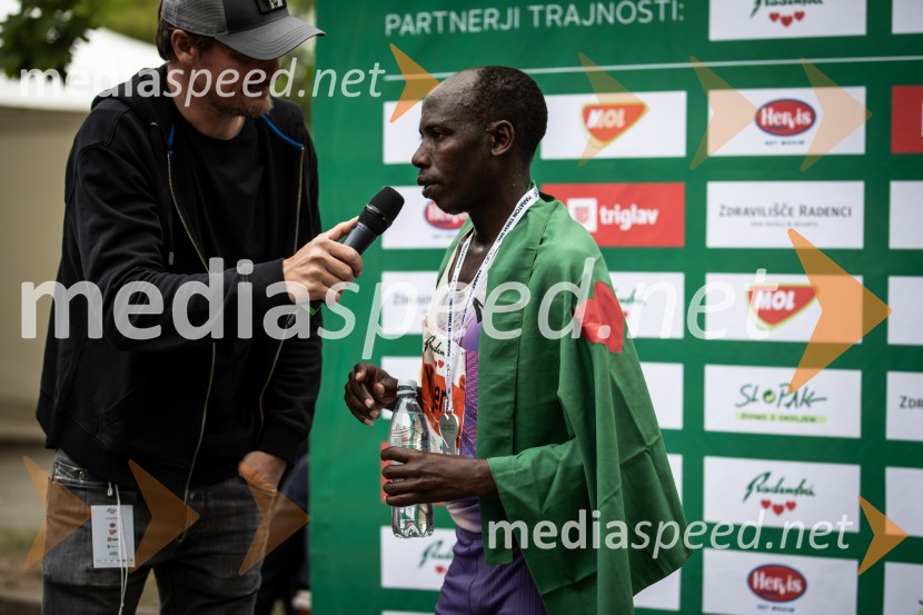 43. Maraton Treh src - tek