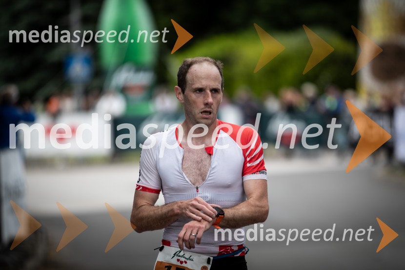 43. Maraton Treh src - tek