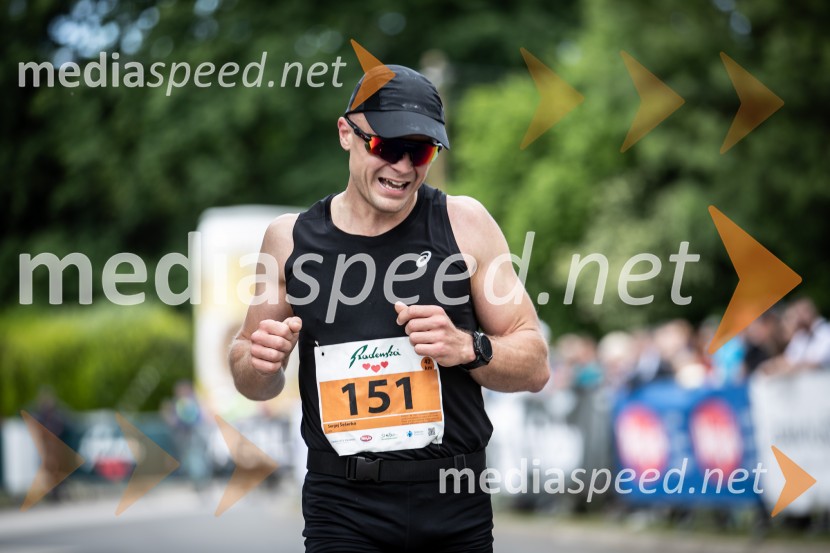 43. Maraton Treh src - tek